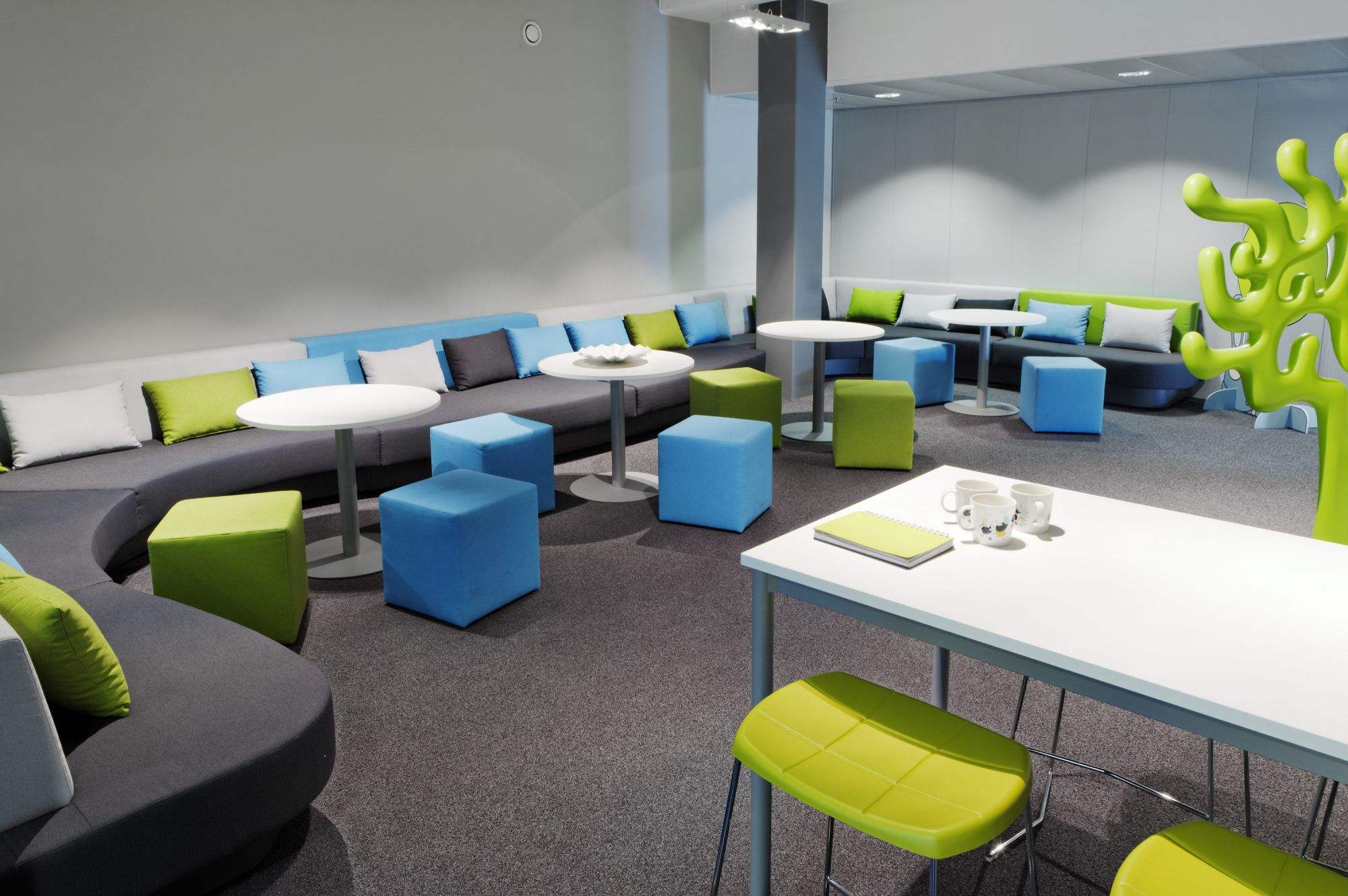 深圳注銷(xiāo)公司好還是轉(zhuǎn)讓公司好？